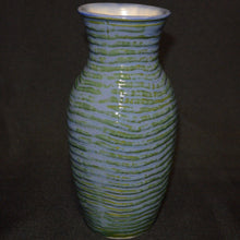 Load image into Gallery viewer, Wavy Vases