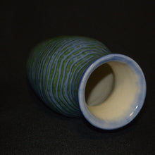 Load image into Gallery viewer, Wavy Vases