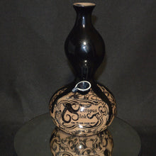 Load image into Gallery viewer, Octopus Ink Calabash (SM)