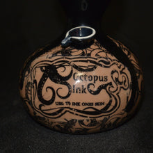 Load image into Gallery viewer, Octopus Ink Calabash (SM)