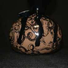 Load image into Gallery viewer, Octopus Ink Calabash (SM)