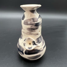 Load image into Gallery viewer, The Honeynut Bubbler