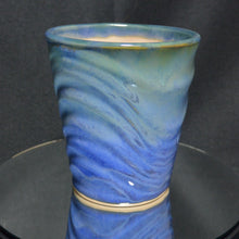 Load image into Gallery viewer, Cresting Planters