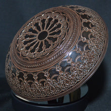 Load image into Gallery viewer, Ornate Serving Bowls