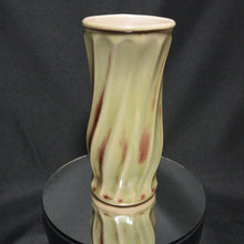 Load image into Gallery viewer, Spiral Vases