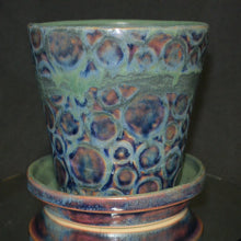 Load image into Gallery viewer, Ringed Planter With Drainage