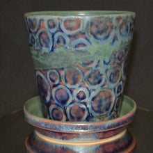 Load image into Gallery viewer, Ringed Planter With Drainage