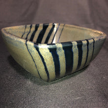 Load image into Gallery viewer, Plate, Dish & Bowl Set