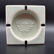 Load image into Gallery viewer, Ash Trays (Single Color)