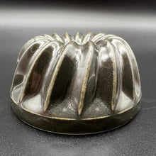 Load image into Gallery viewer, Pen Holders