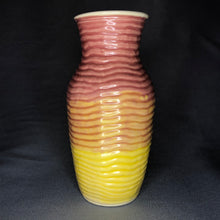 Load image into Gallery viewer, Wavy Vases
