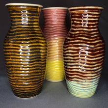 Load image into Gallery viewer, Wavy Vases