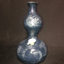 Load image into Gallery viewer, Moon Phases Calabash (SM)