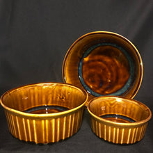 Load image into Gallery viewer, Nesting Casserole Bowl Sets